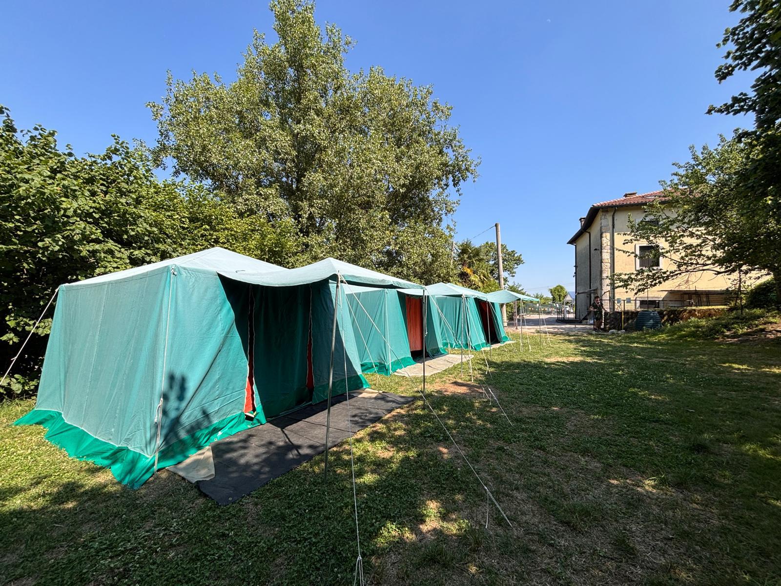 La Casa San Filippo Neri accanto alla chiesa della Santissima Trinità a Montecchio Maggiore